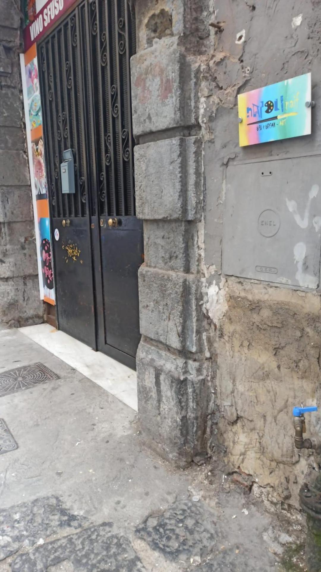 Napoli Naif Acomodação com café da manhã Exterior foto